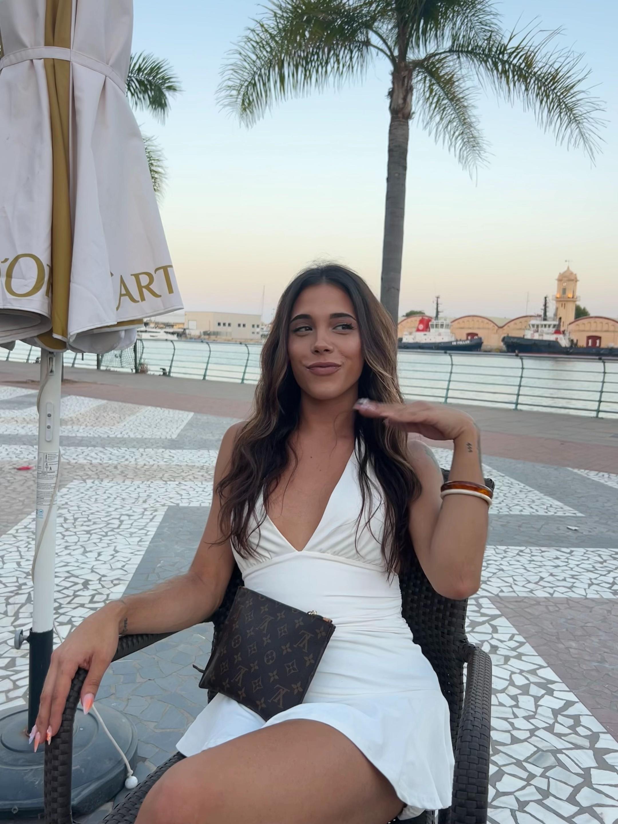 @TrianaaAmayaa