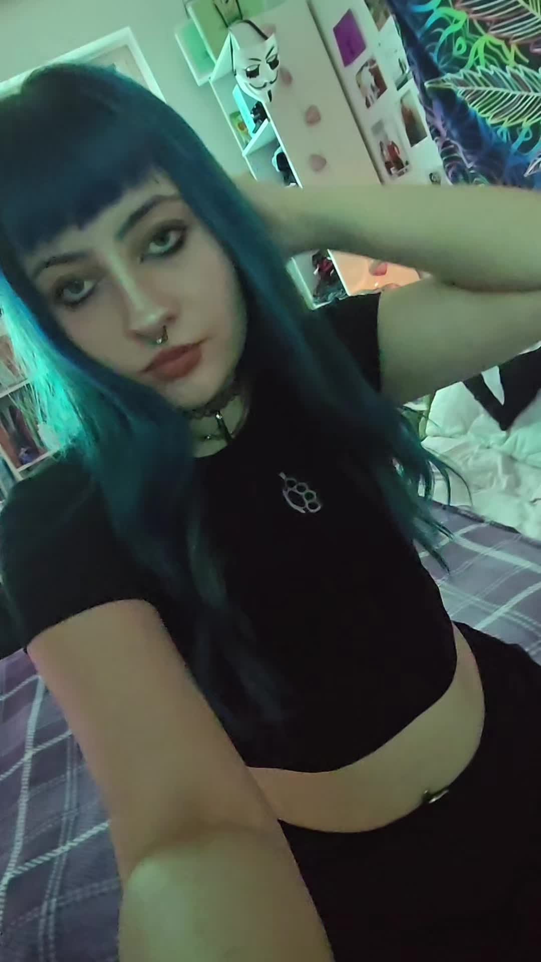 @vampire 🦇🐍