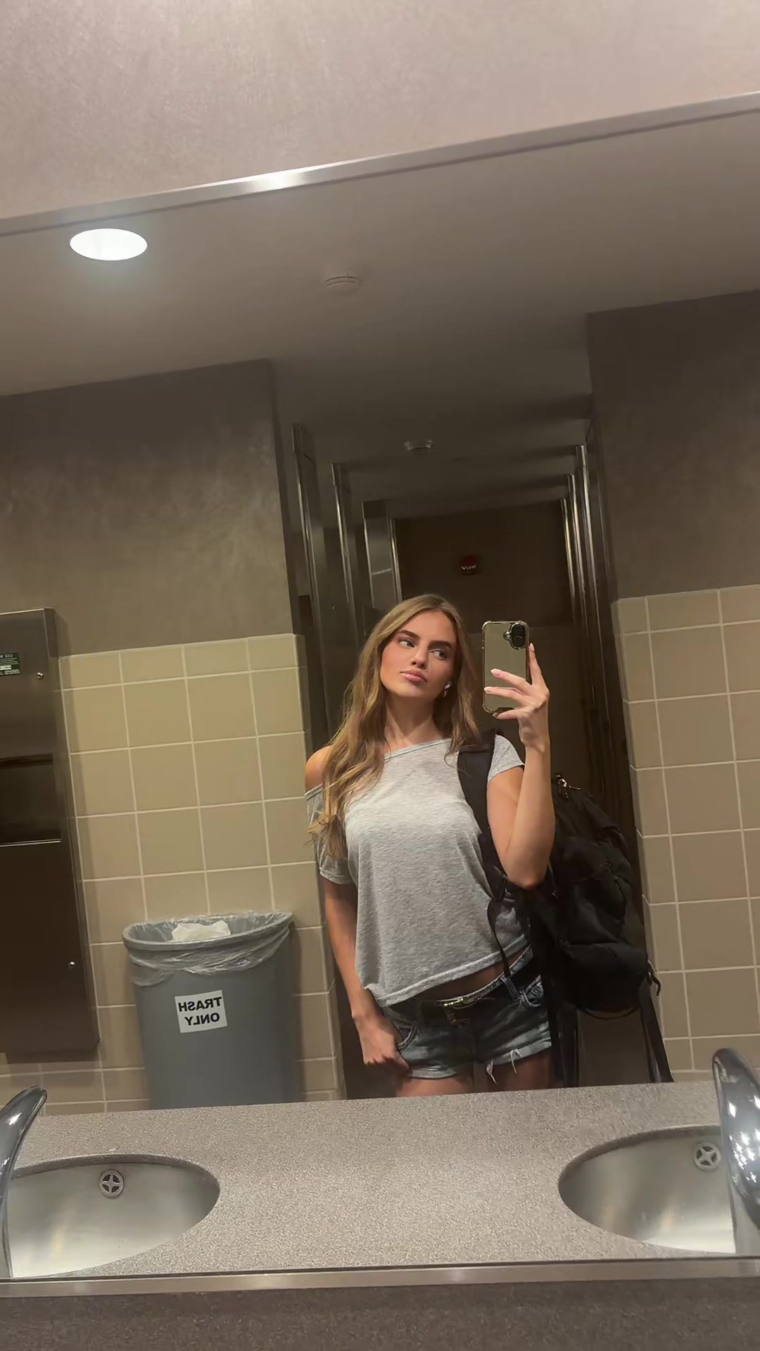 @olivia