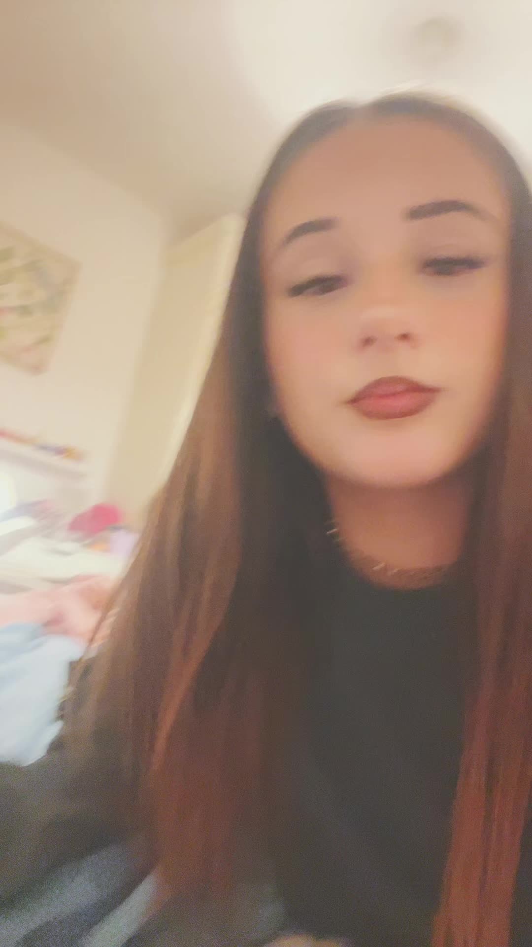 @Cami_013