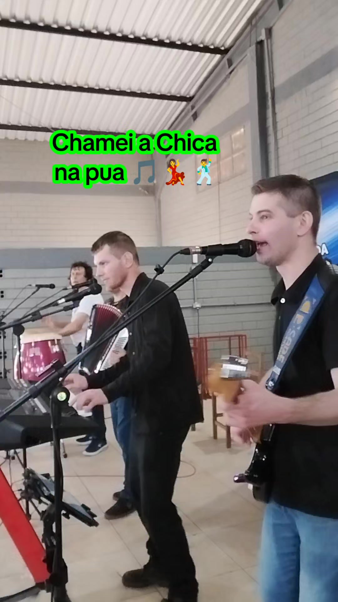 @Três Hermanos