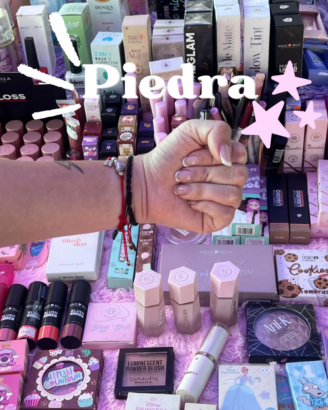 @Éclat Cosmetics