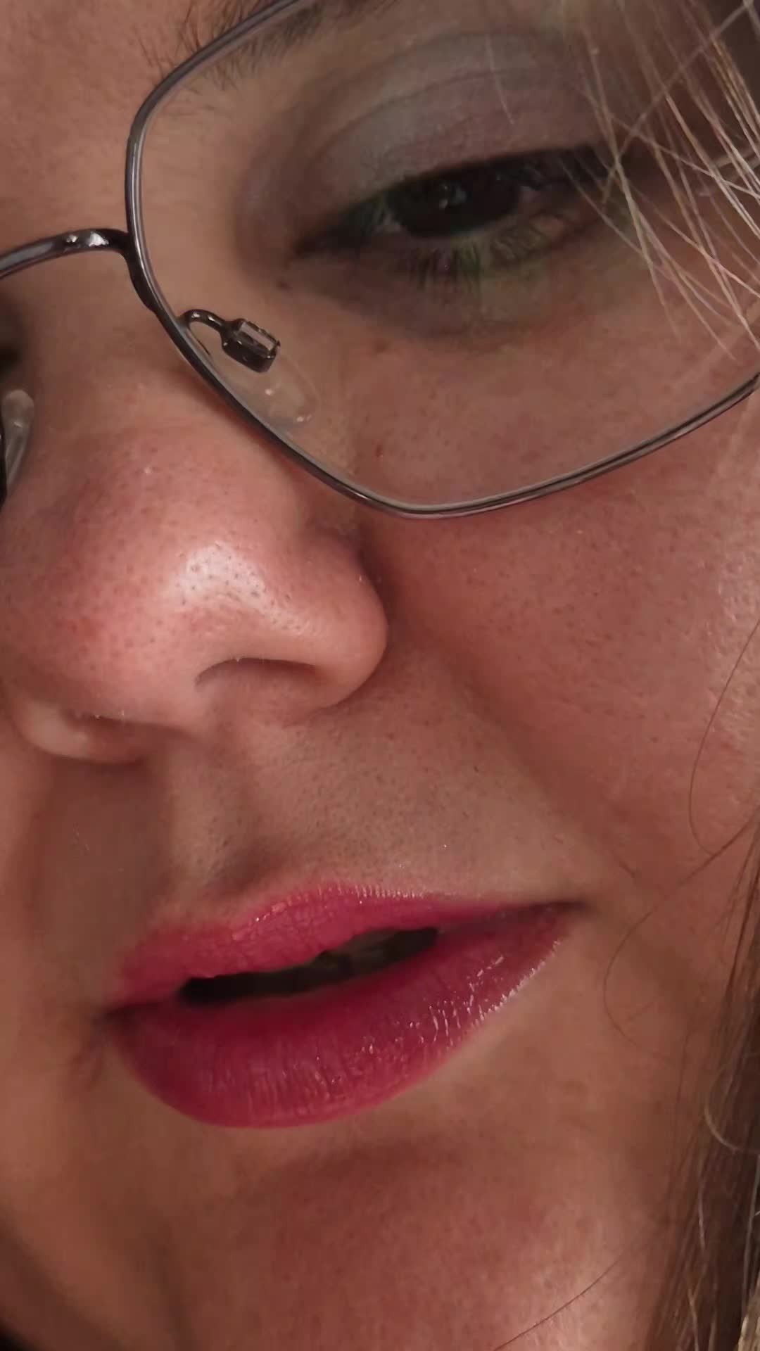 @AnastasiaGree