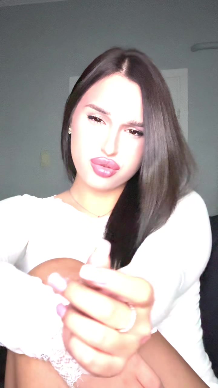 @𝐴𝑅𝑅𝐼𝐴