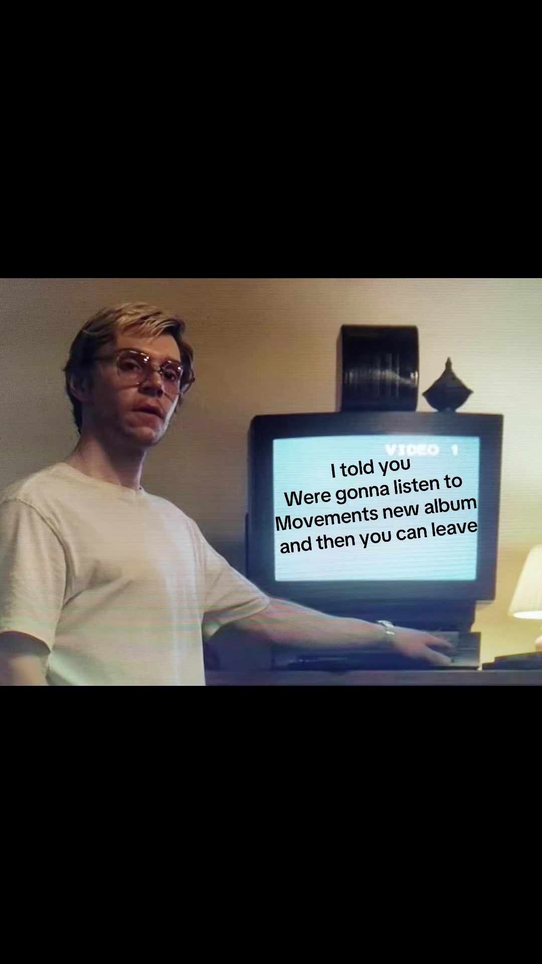 @Ryan 🦇🖤