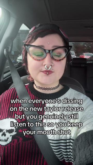 @Macy