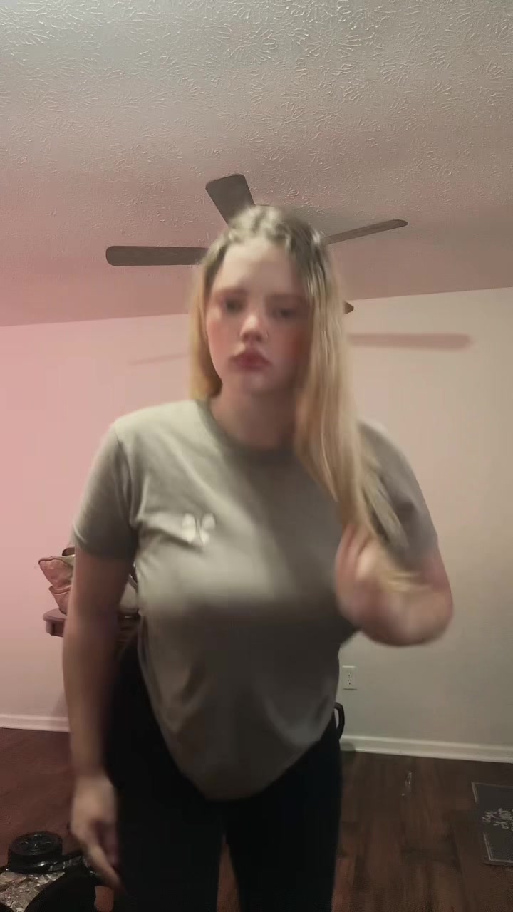 @itszzhailey