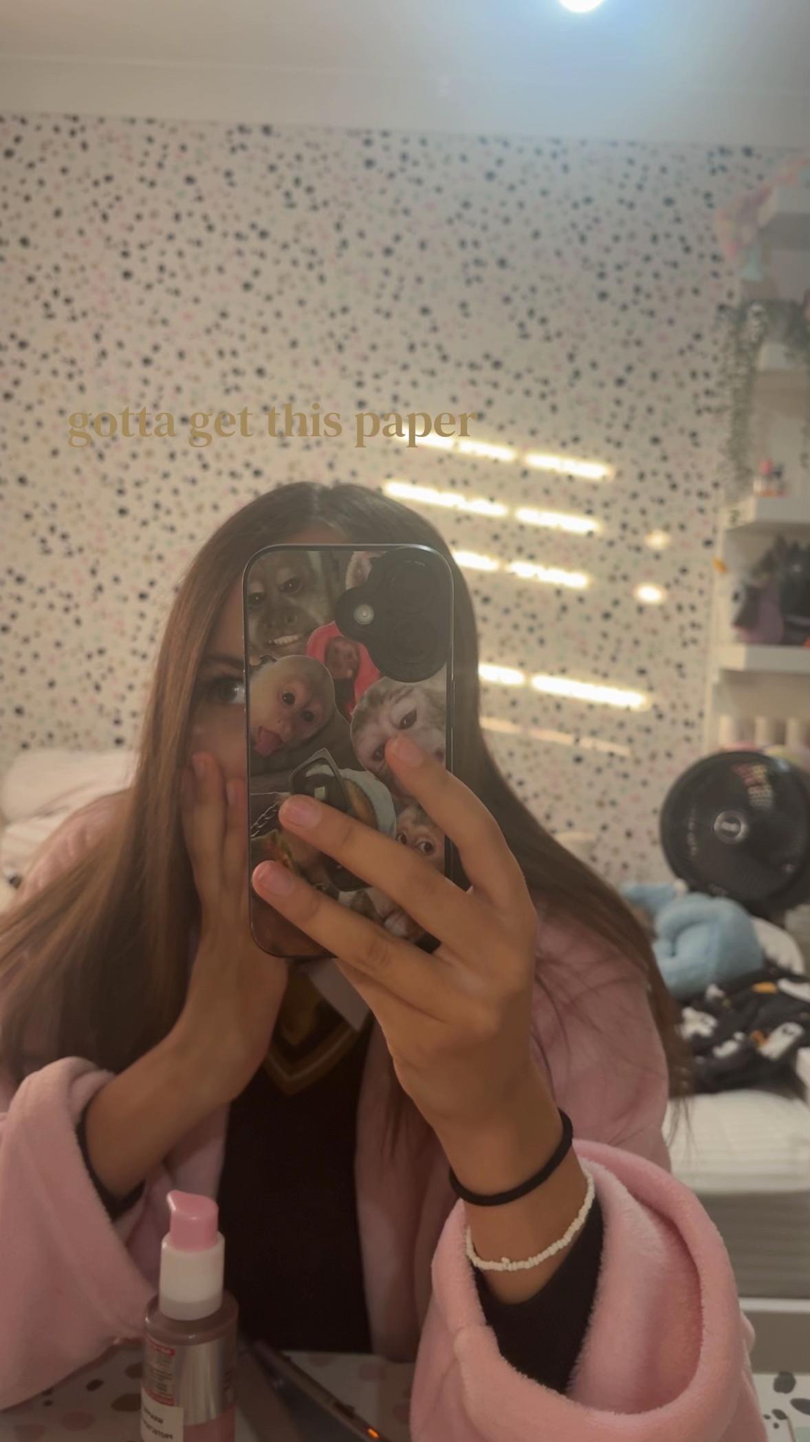@𝓬𝓸𝓷𝓷𝓲𝓮 𝓼𝓶𝓲𝓽𝓱 👸🏽