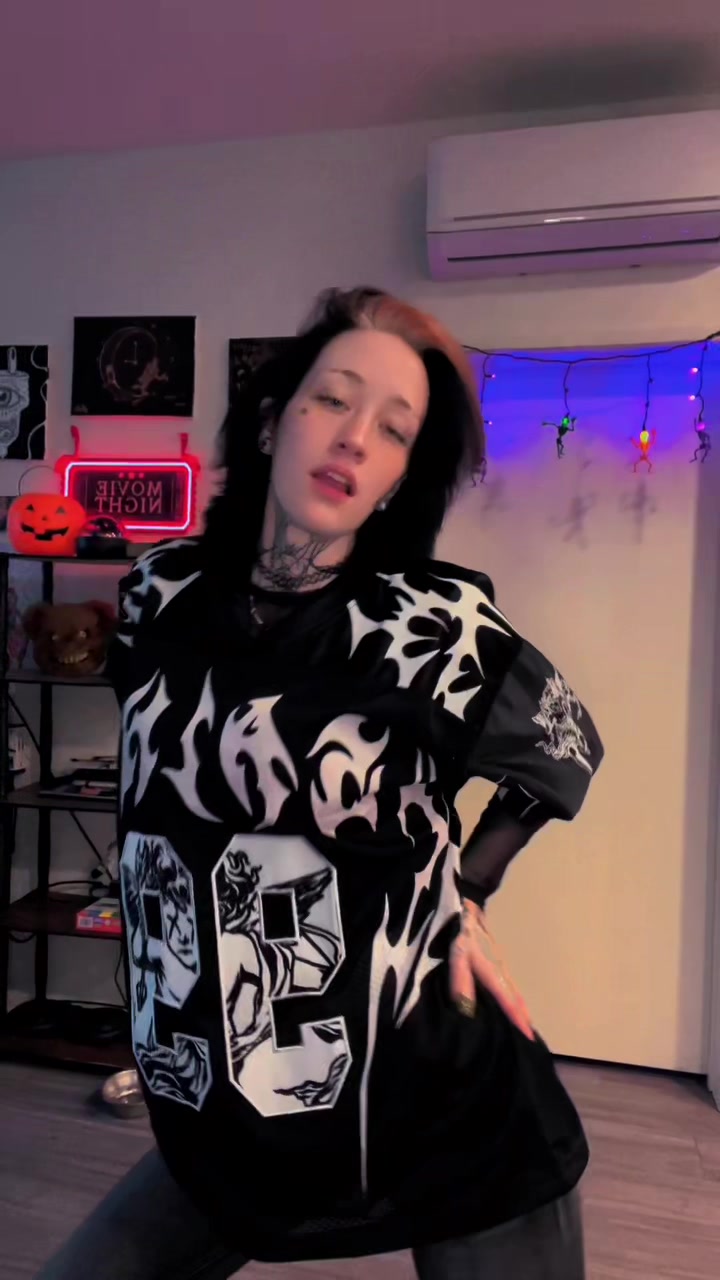 @GoThGoObeR