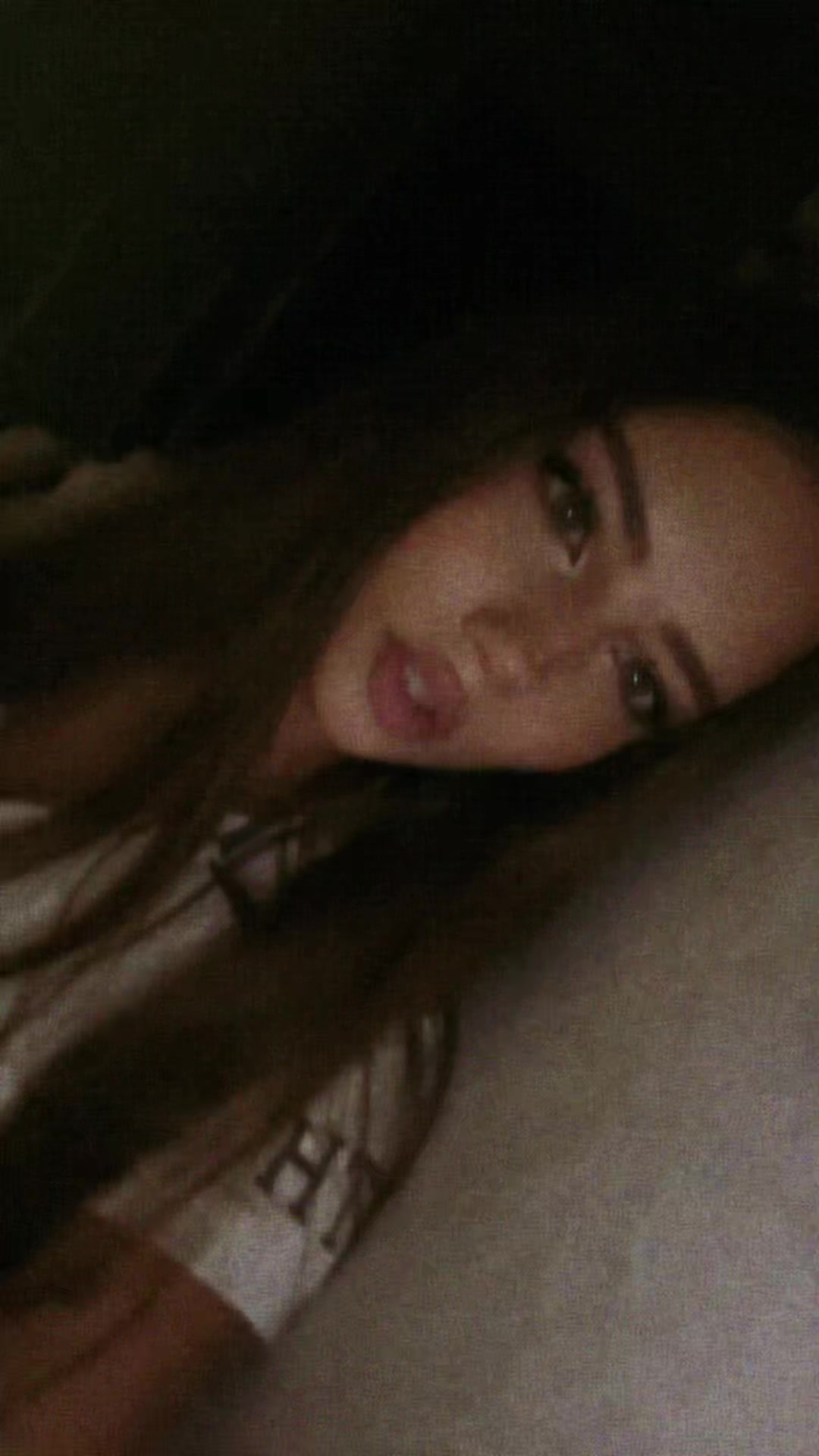 @arishka1_11