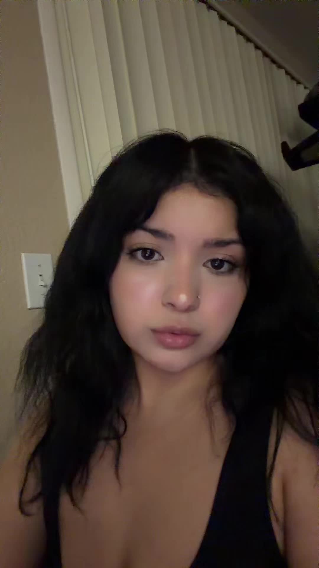@arielala