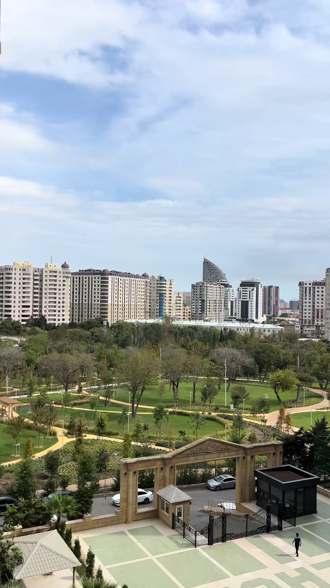 @Rəşid R&uuml;stəmov