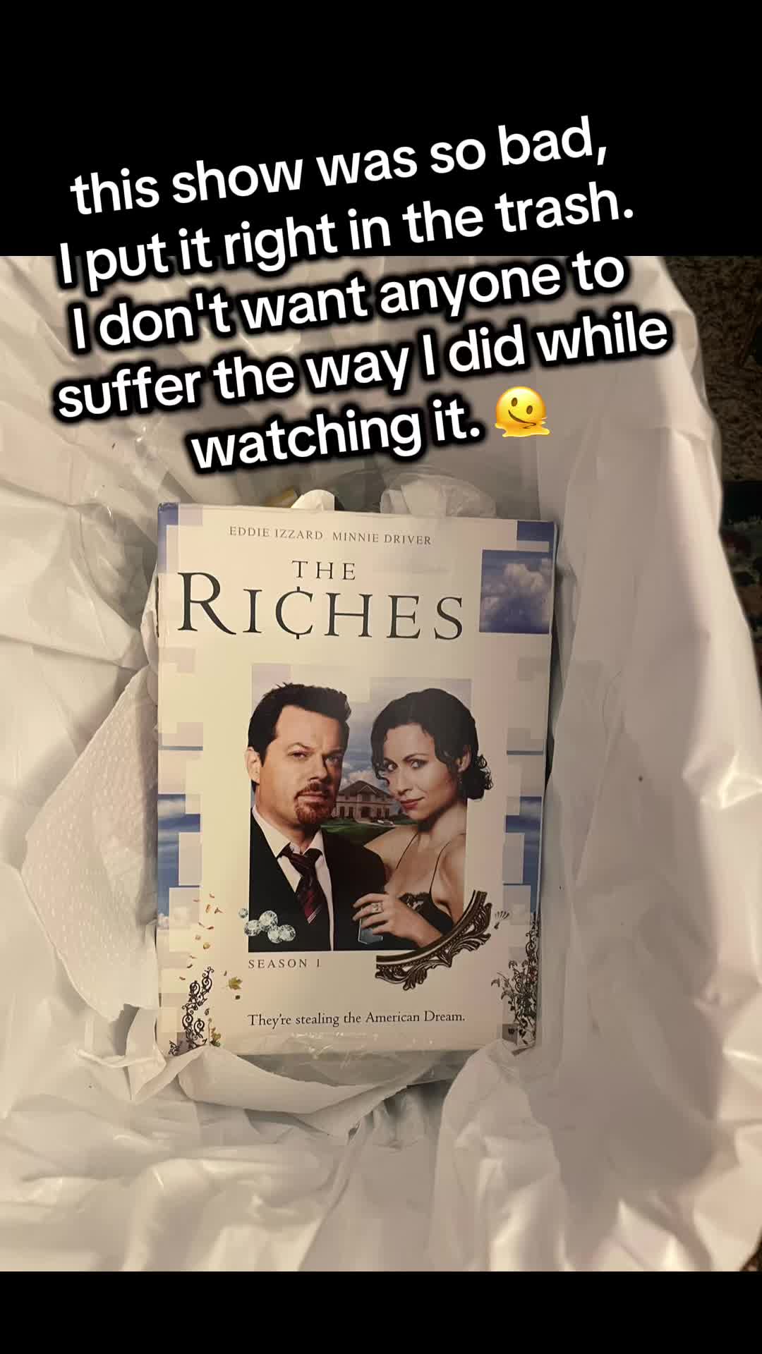 @BethLovesHorror