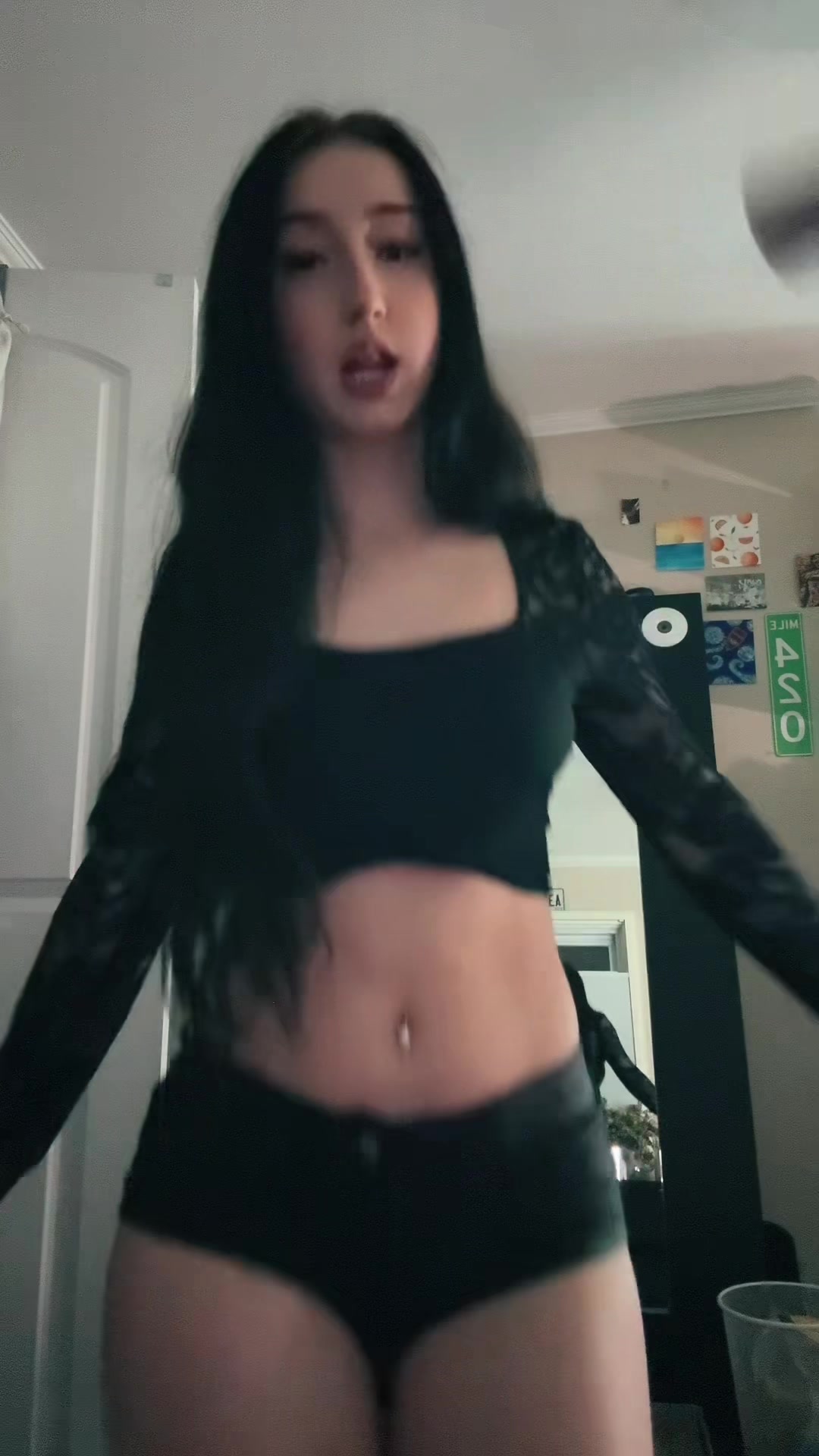 @iliana.santiagoo
