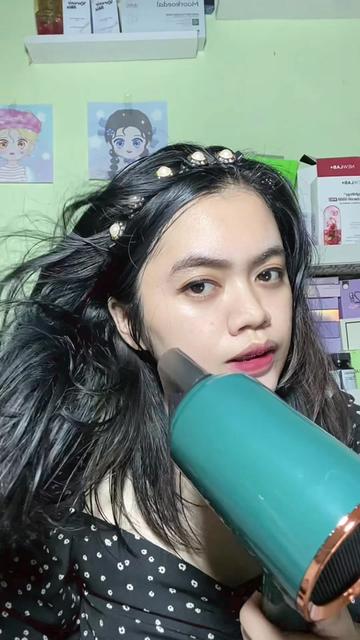 @Kiki | BeautyEnthusiast
