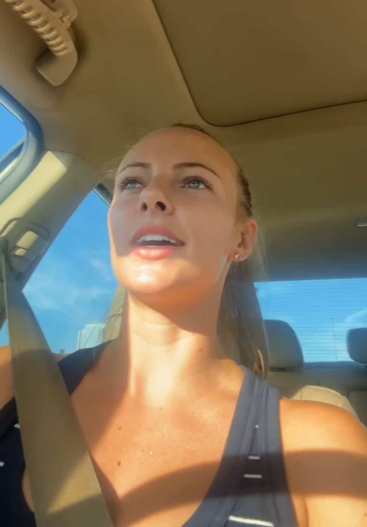 @avetaylo