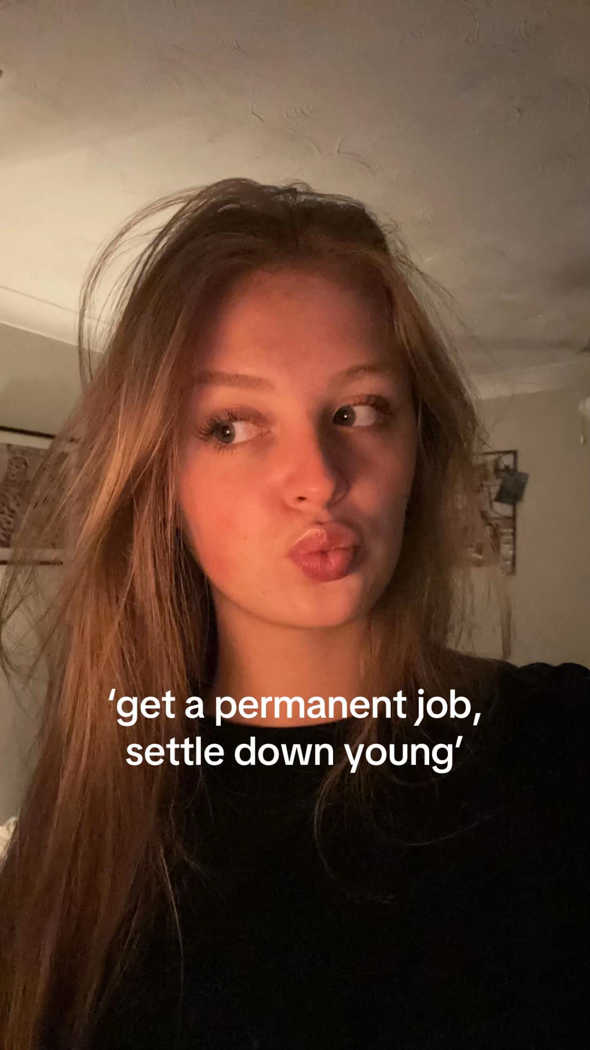 @𝐄𝐕𝐈𝐄🍸