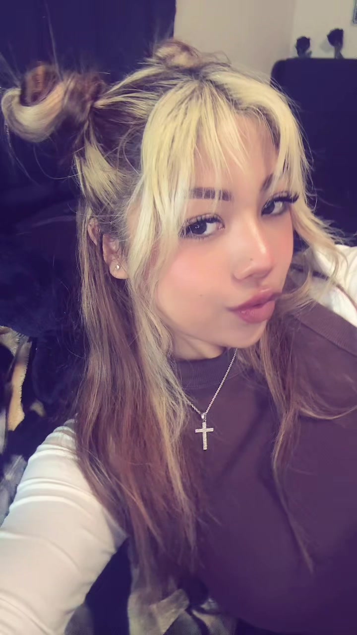 @🐰