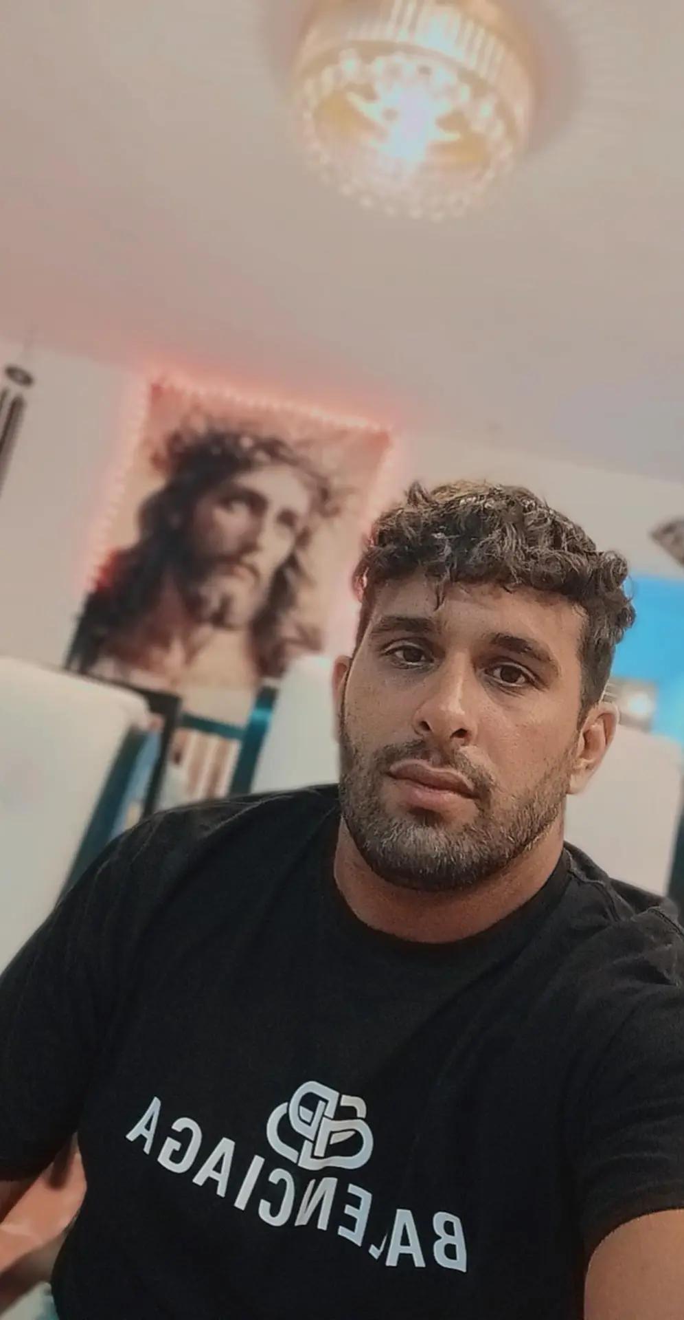 @Grabriel 🇨🇺