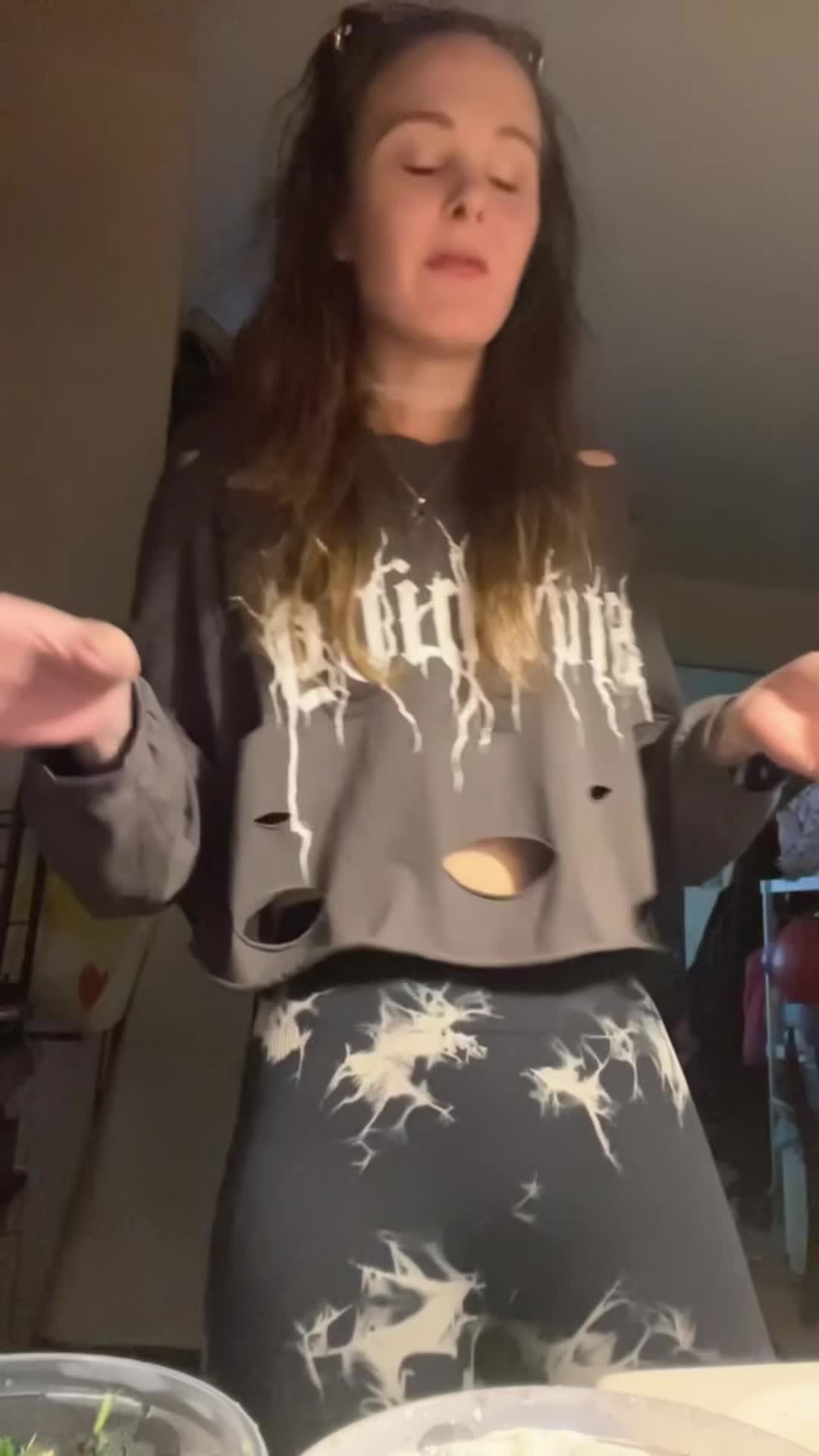 @CrystalBlue93