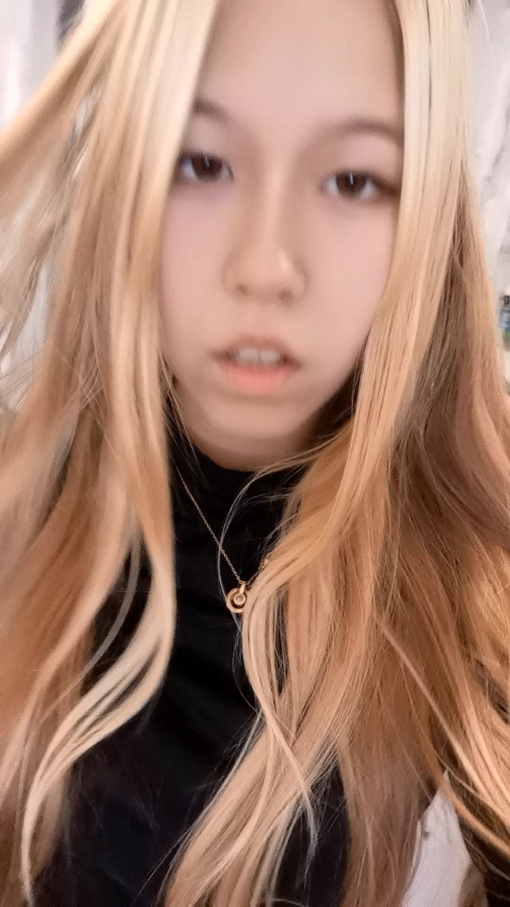 @⋆˚✿˖