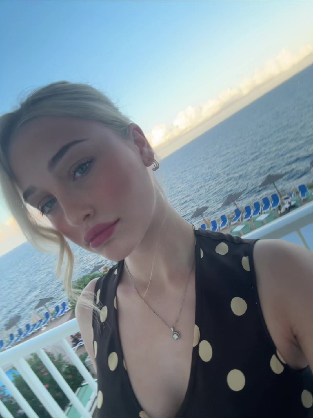 @Becca 🍒🩷