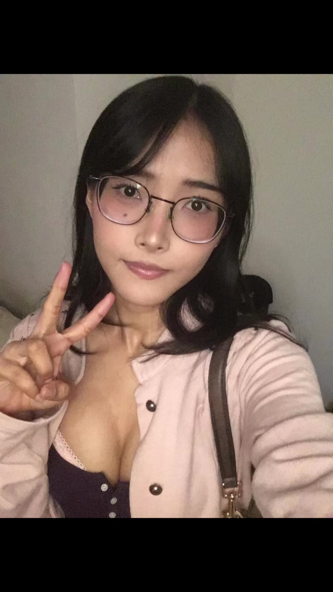 @:D