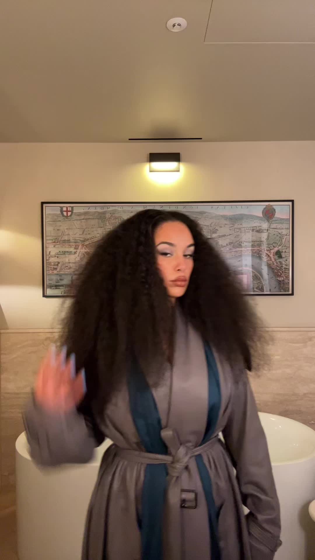 @Jorja Smith