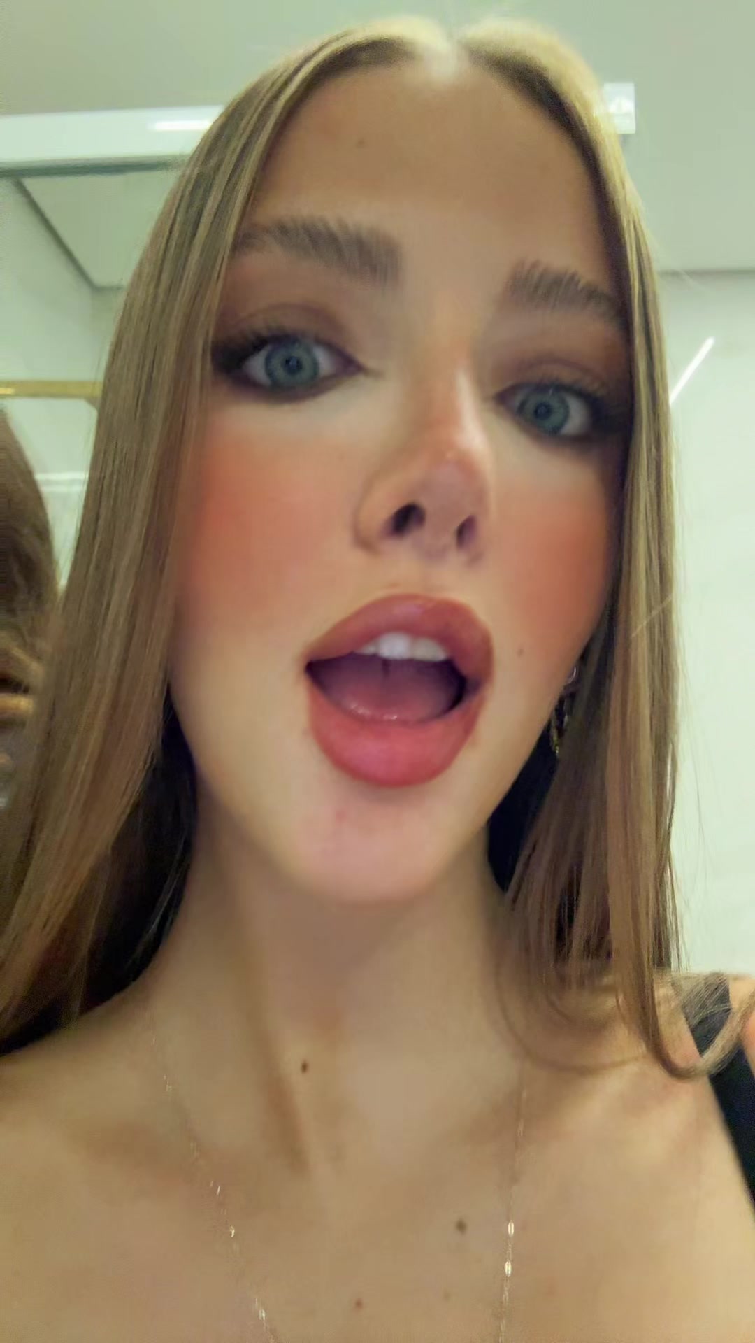 @mari victor