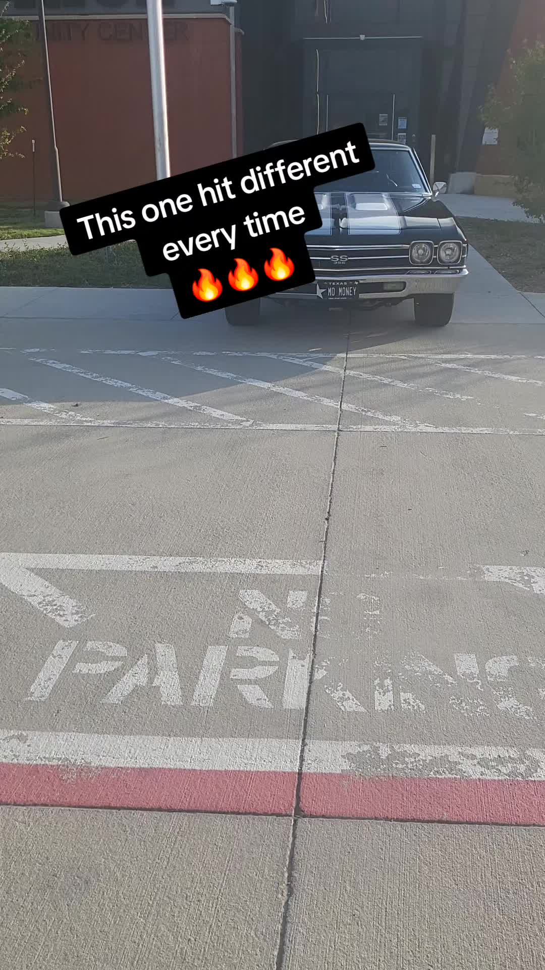 @MoMoney
