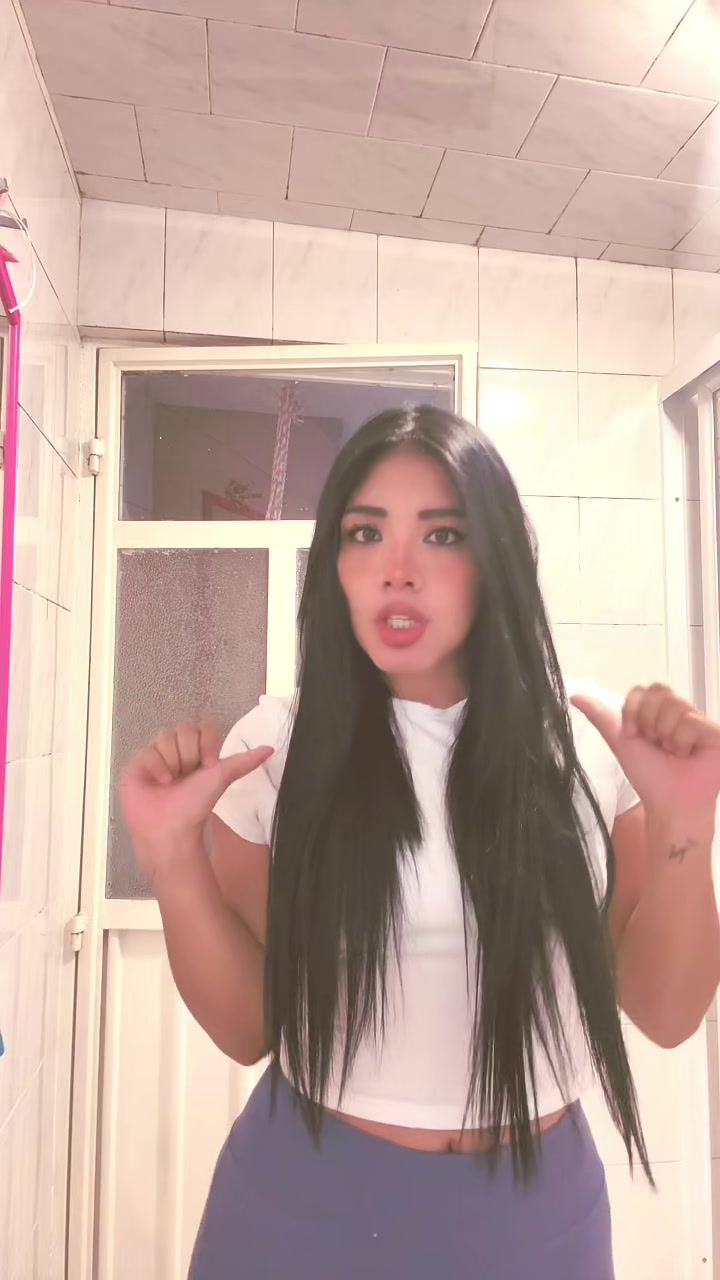 @𑣲 Noemi Tellez