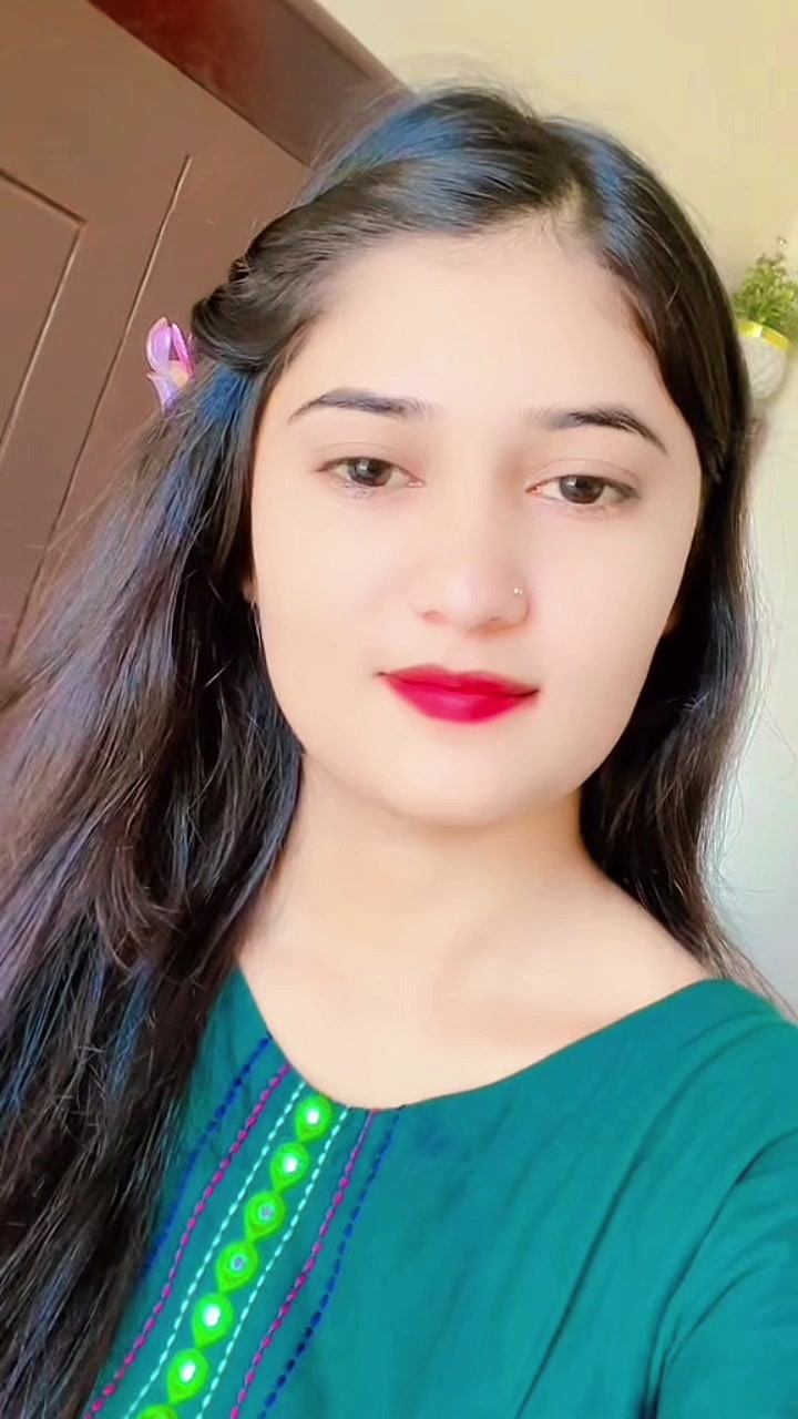 @𝐀𝐟𝐬𝐡𝐚 𝐊𝐡𝐚𝐧