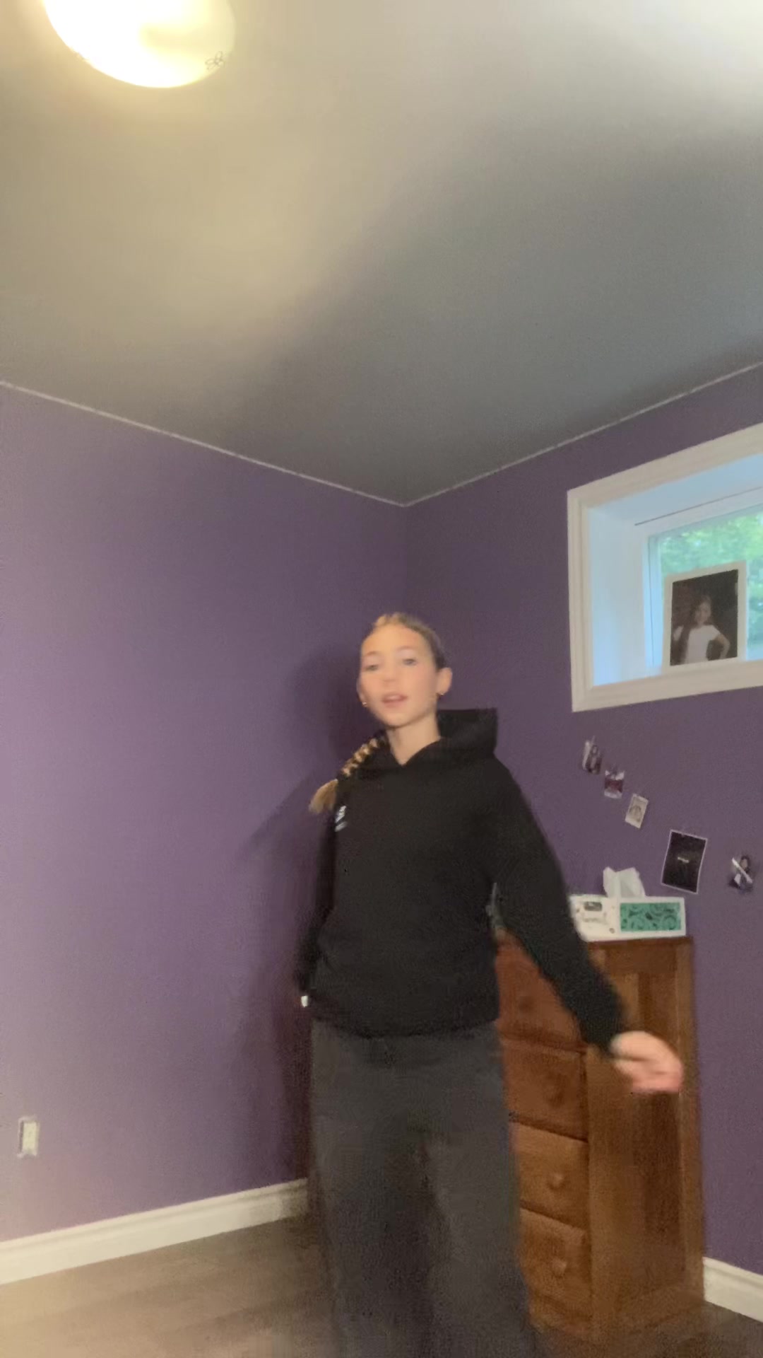 @L&eacute;na