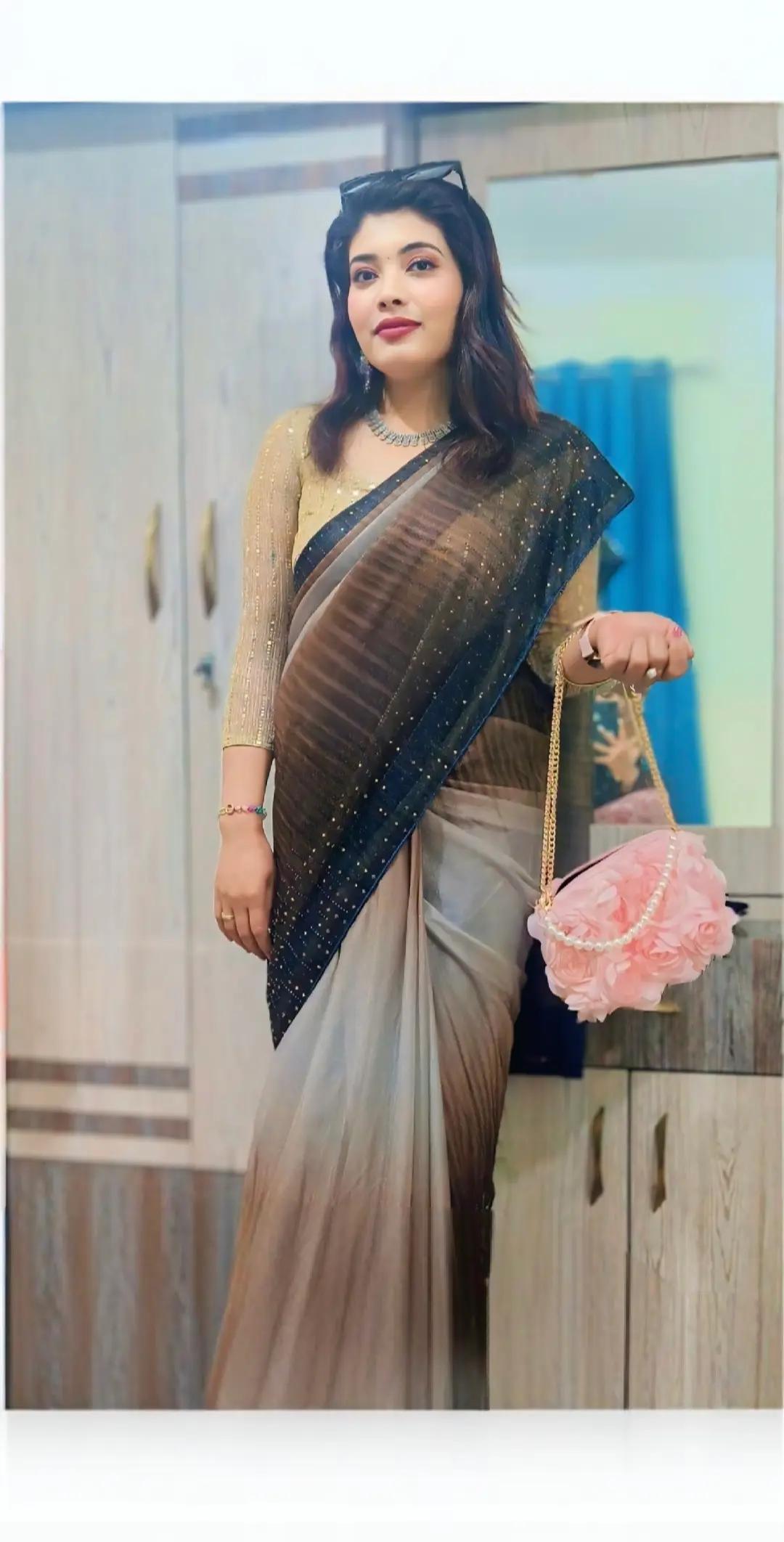 @Laxmi ❤️ 💕