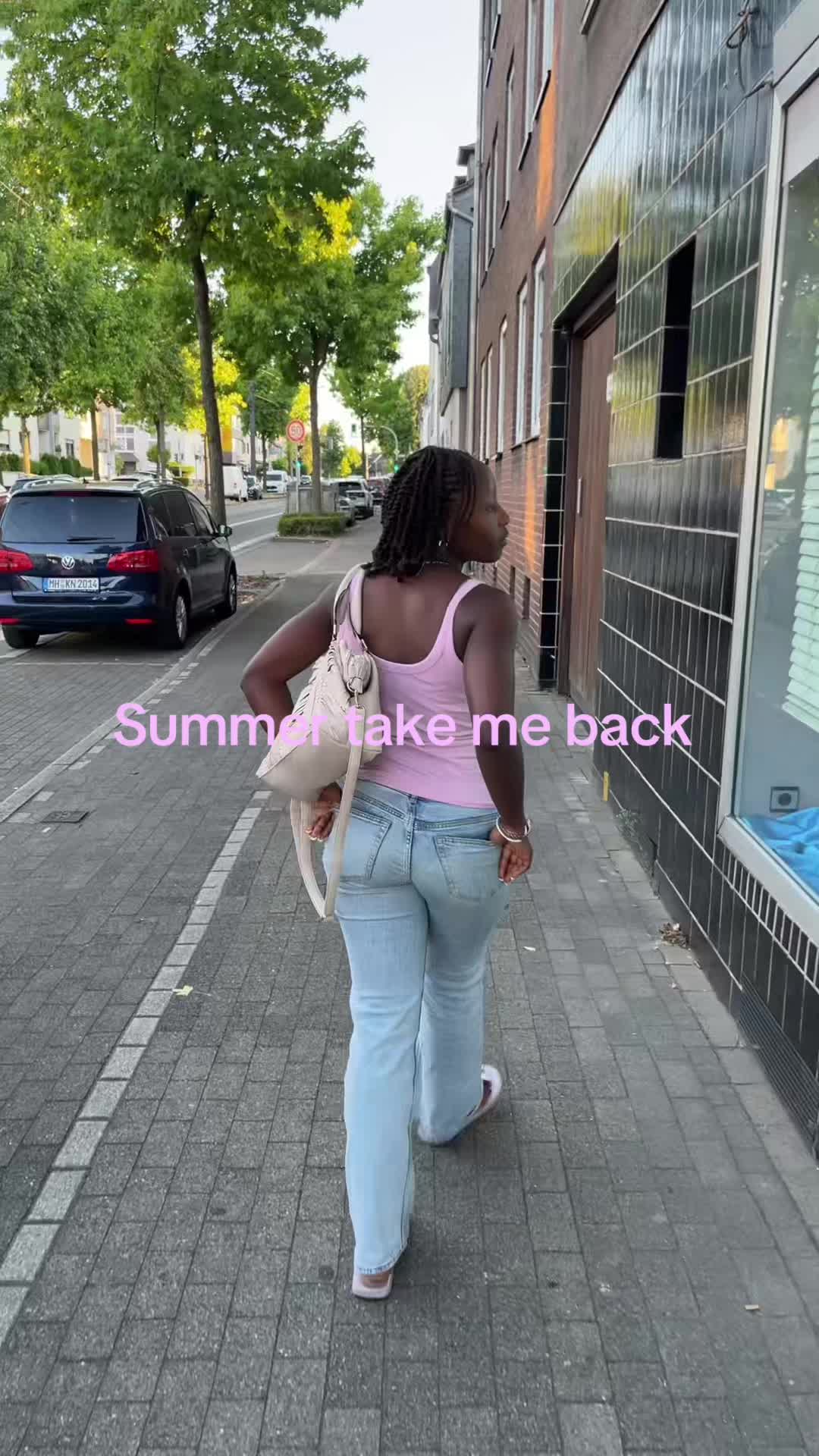 @E⭐️