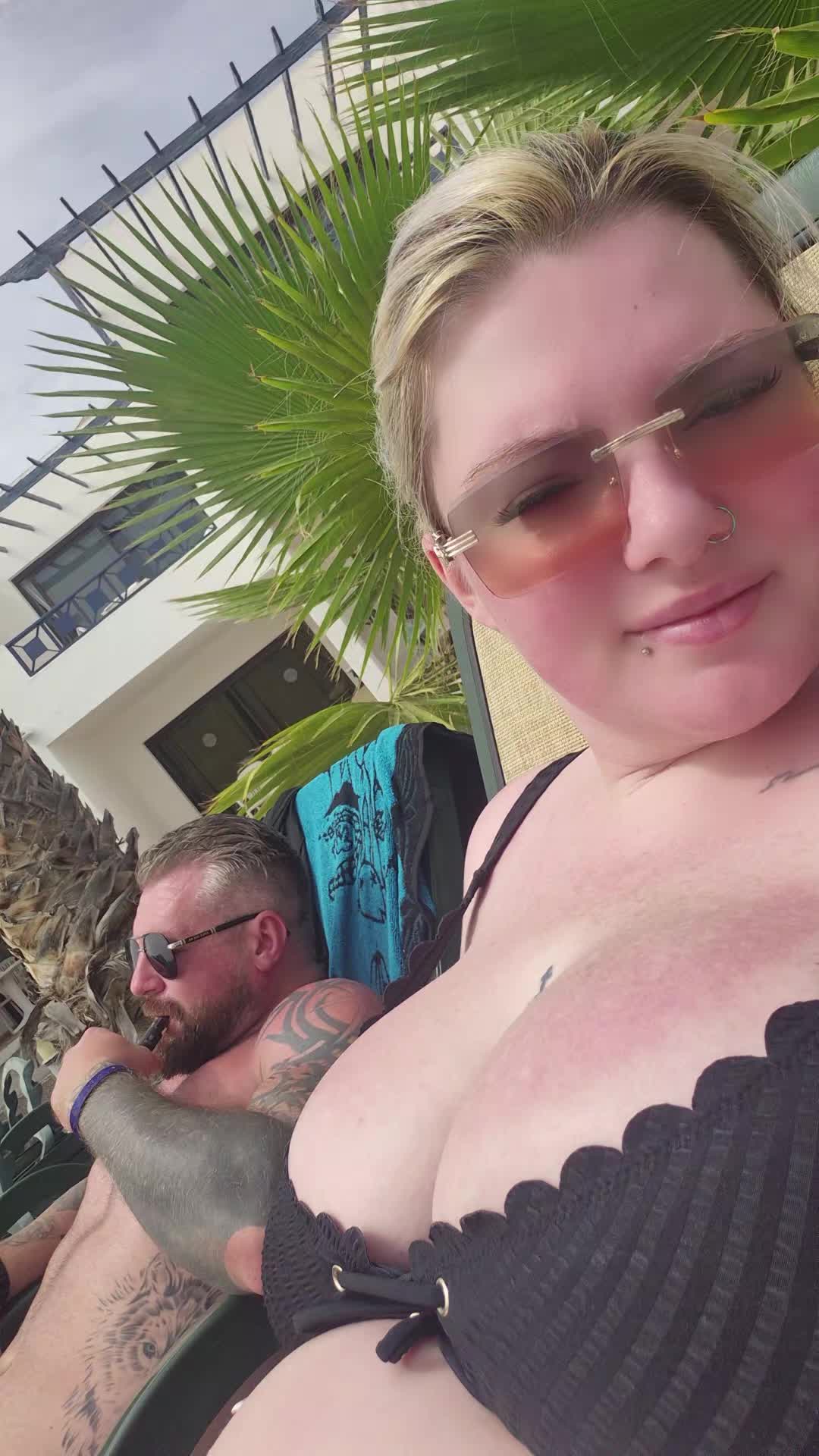 @Nikki-Louise993