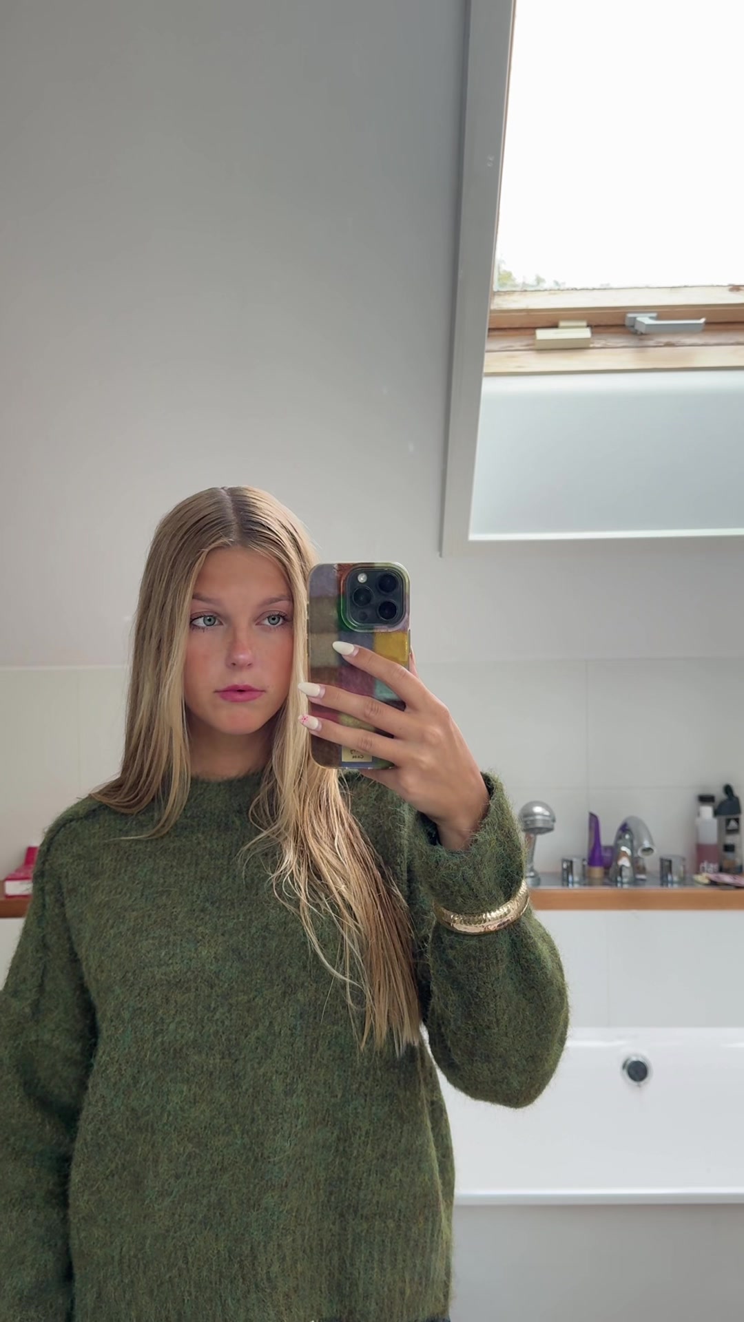 @emelieaway