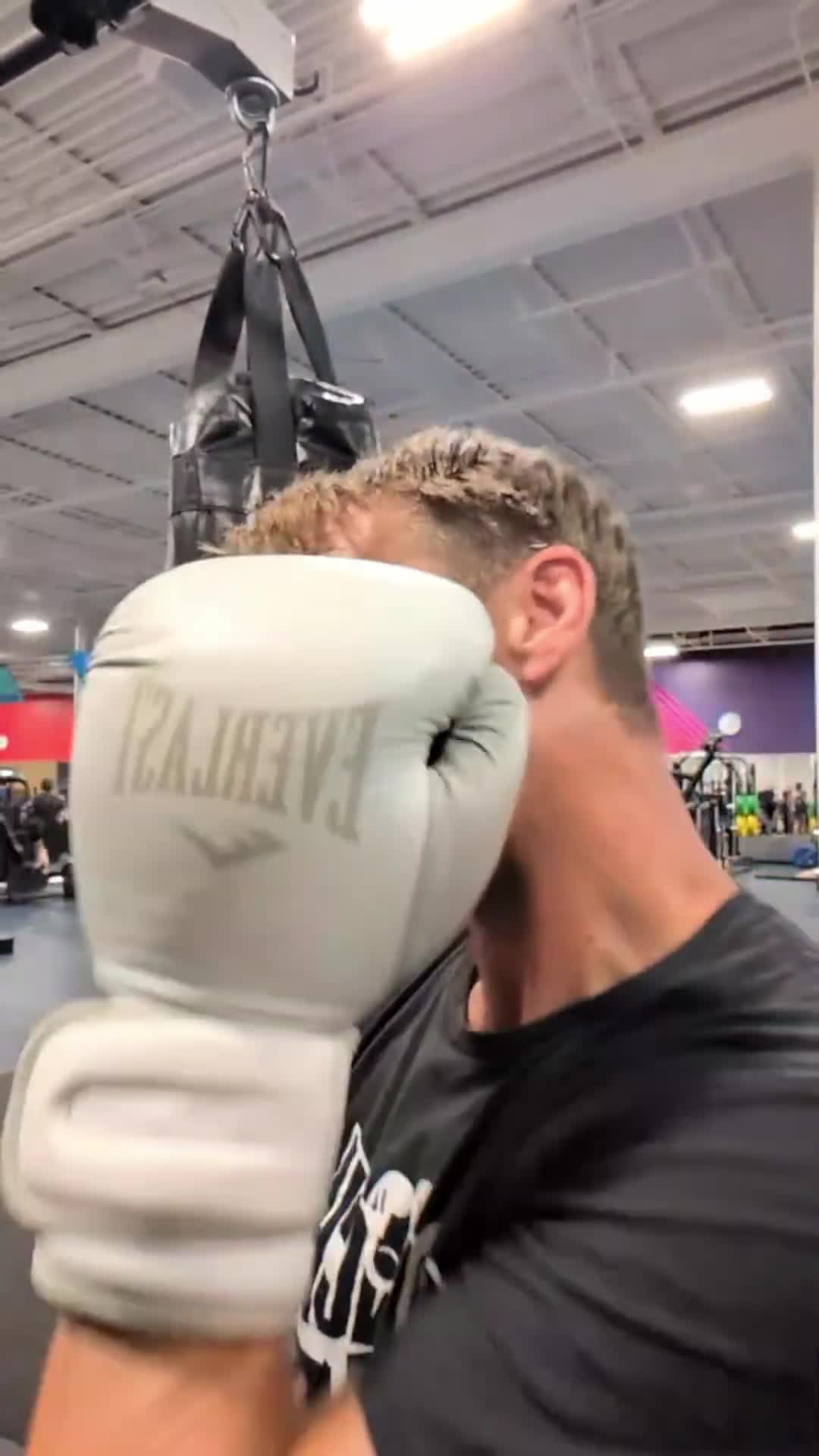 @Jonathon Guyer Boxing Shop