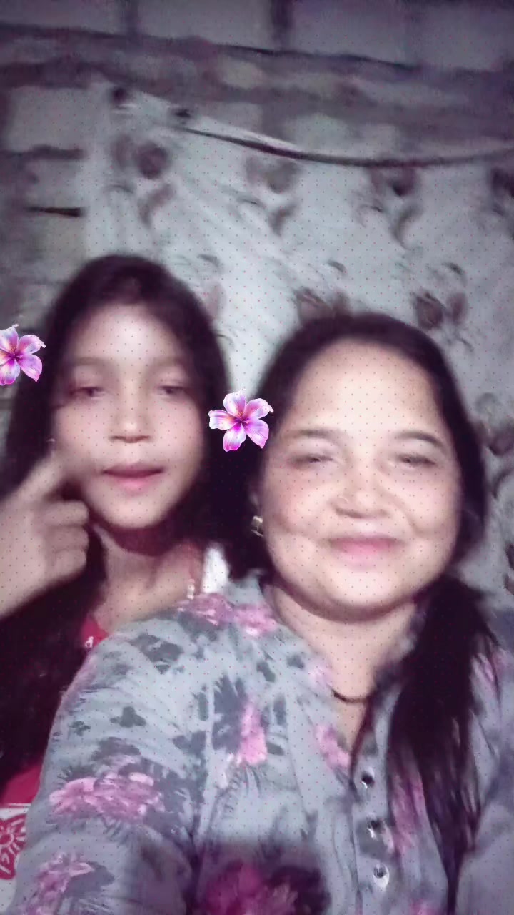 @S..👩❤️💋👨..H