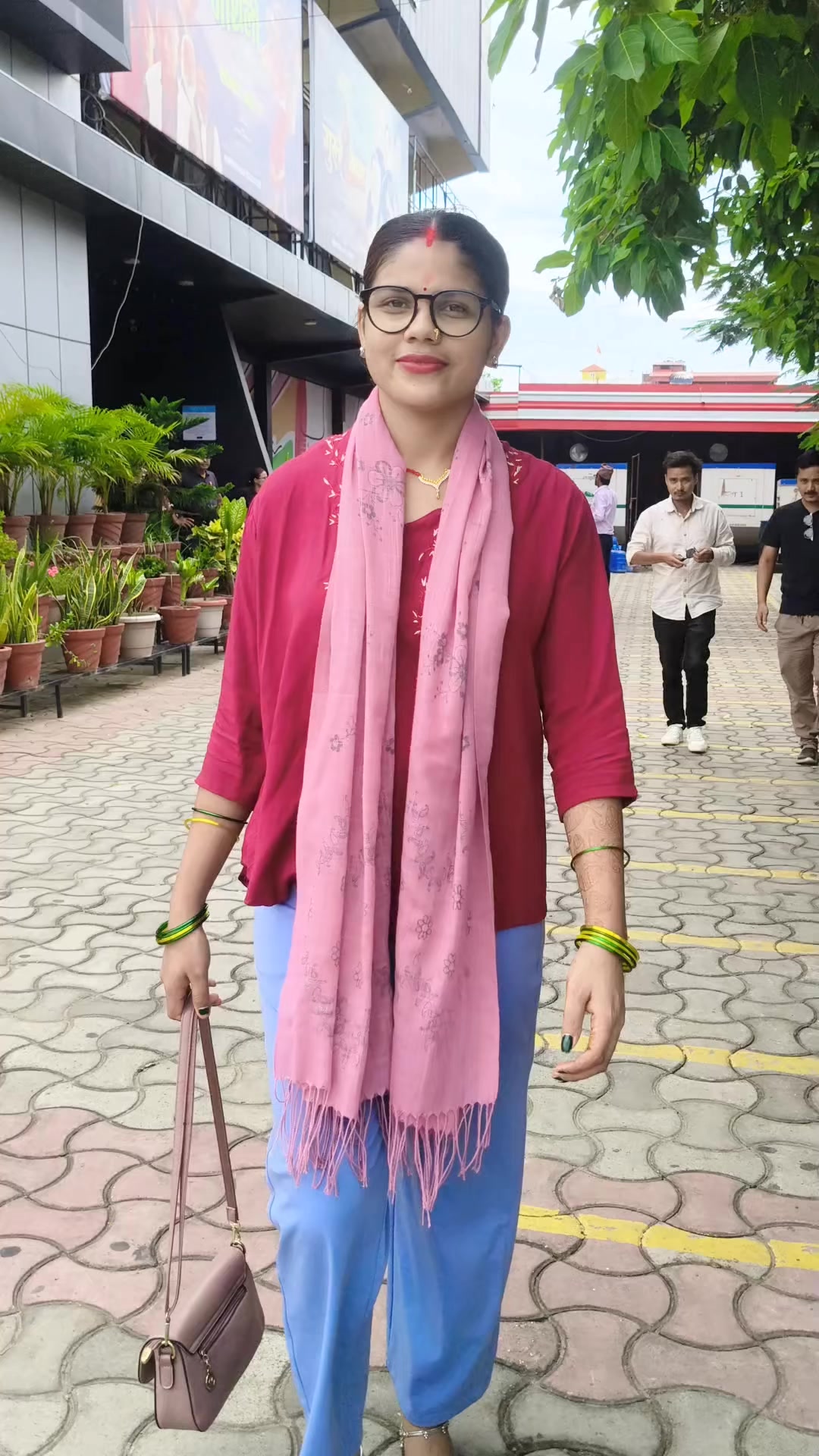 @Archana  Yadav 😘😇❤️❣️