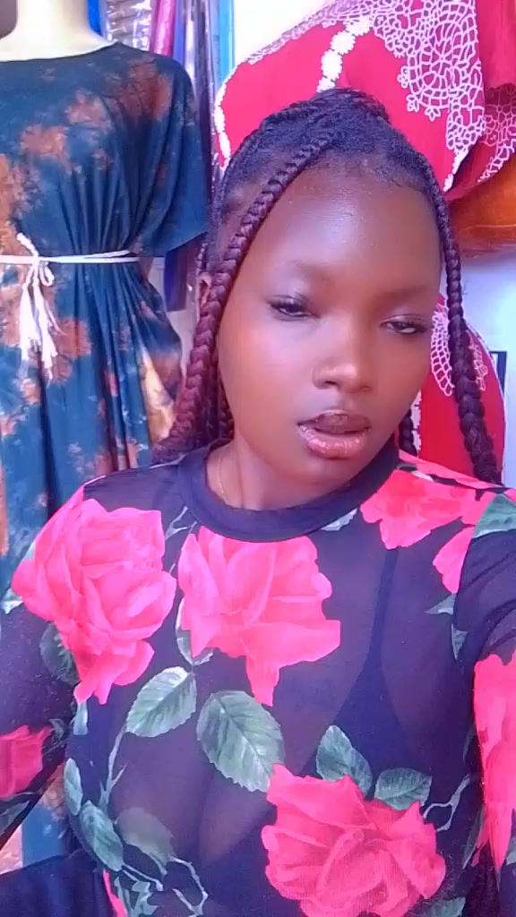 @Being Ellah🎀