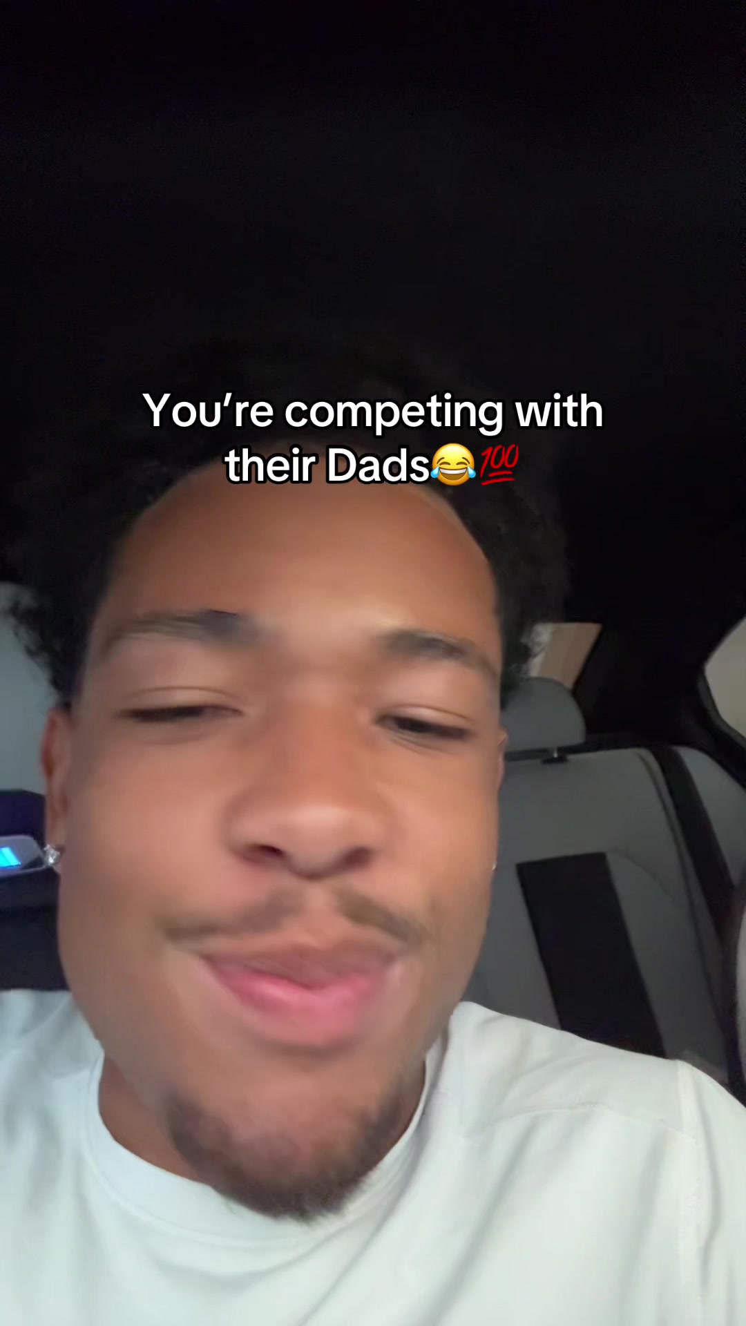 @DiMaggio V