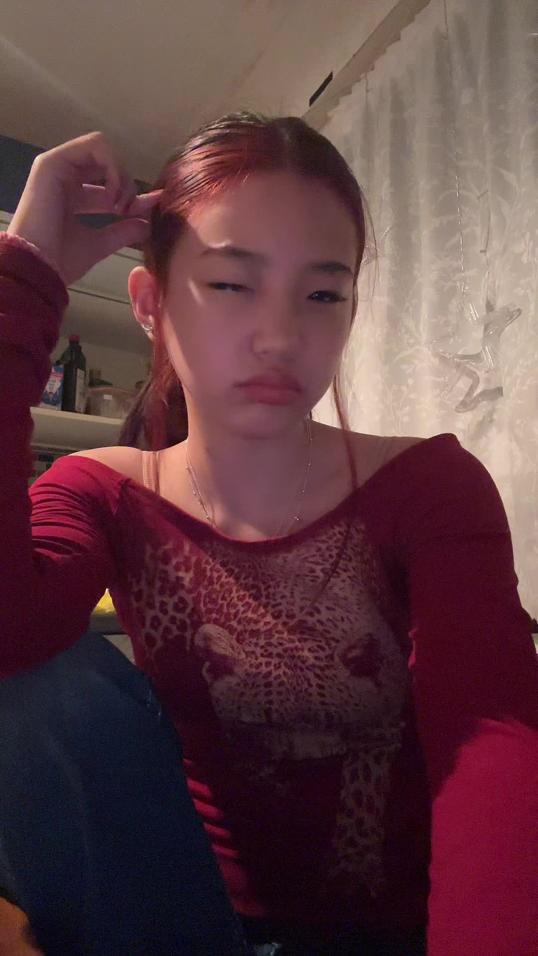 @Julliz