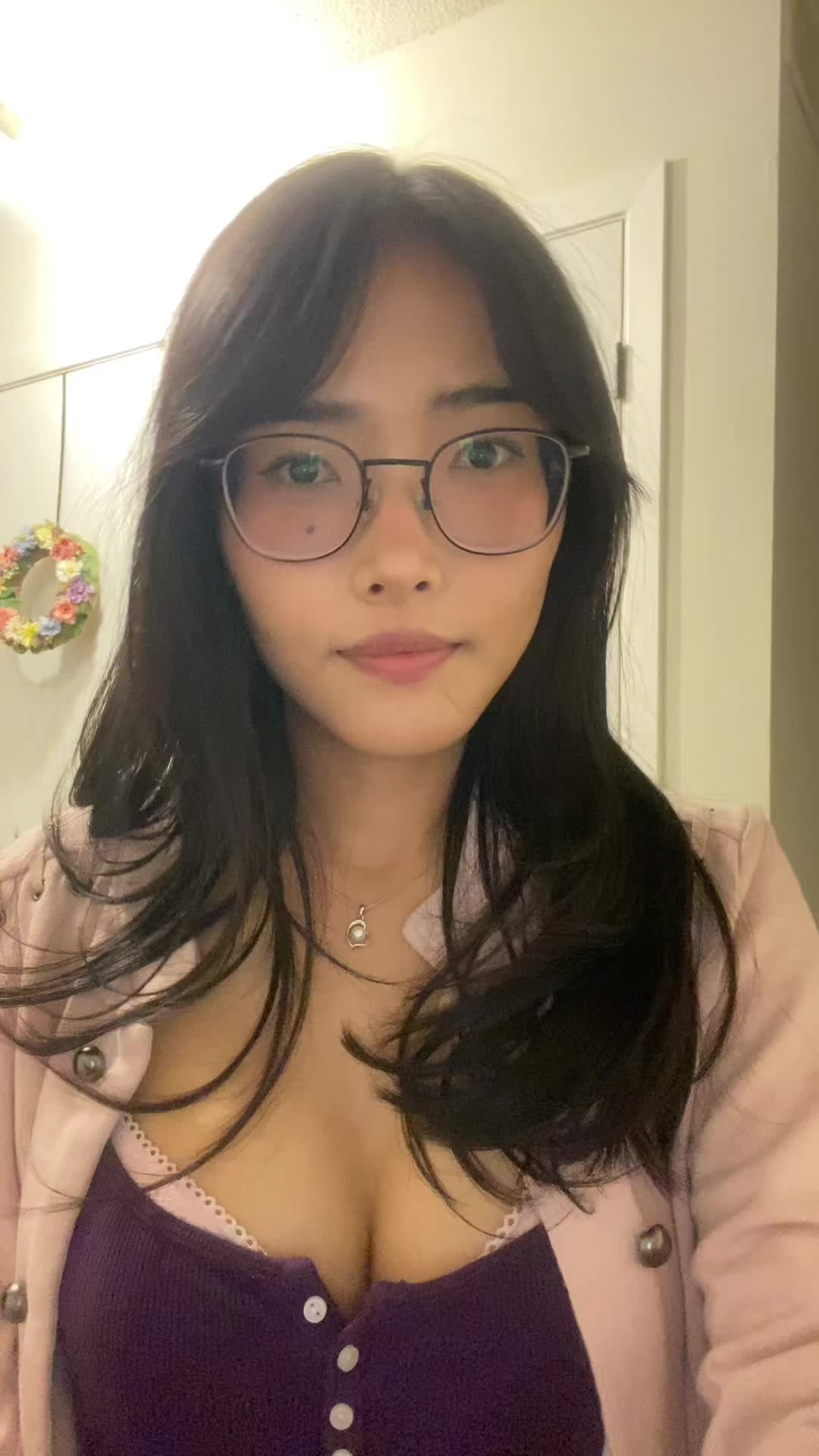 @:D