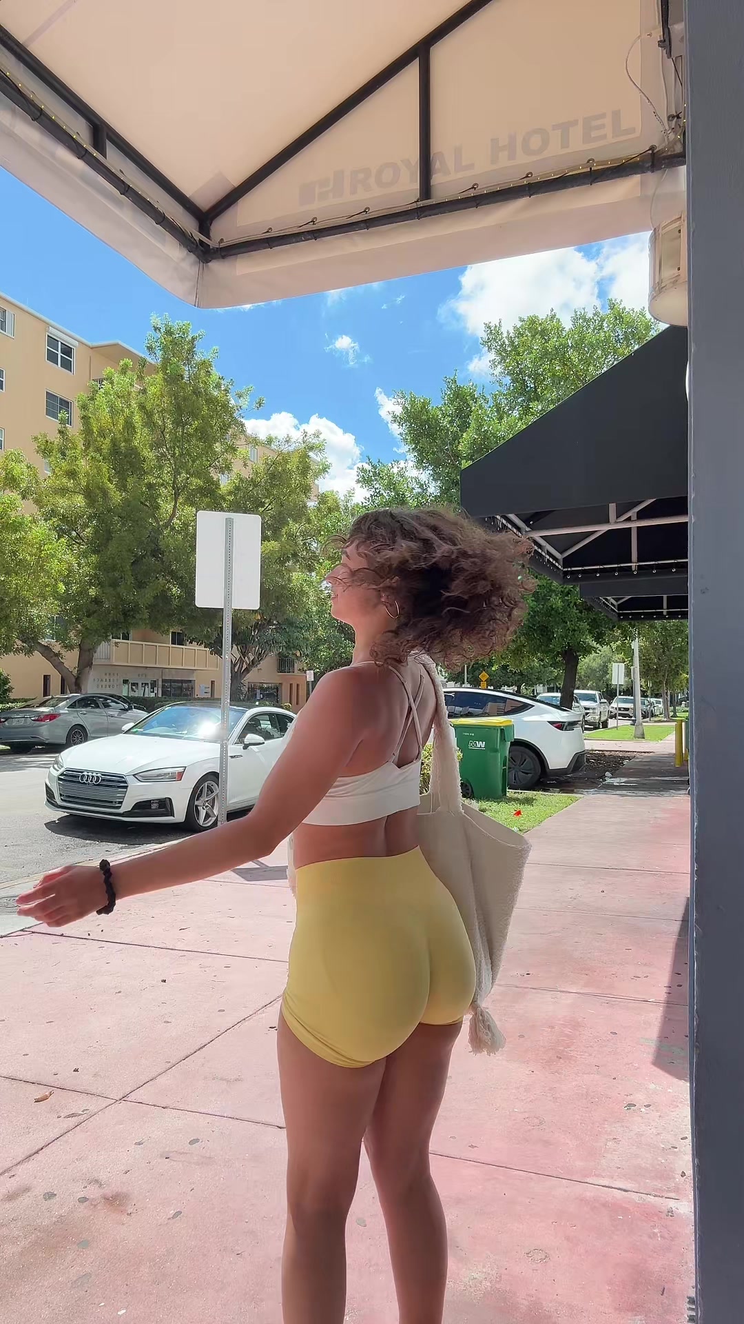 @Flo_xo