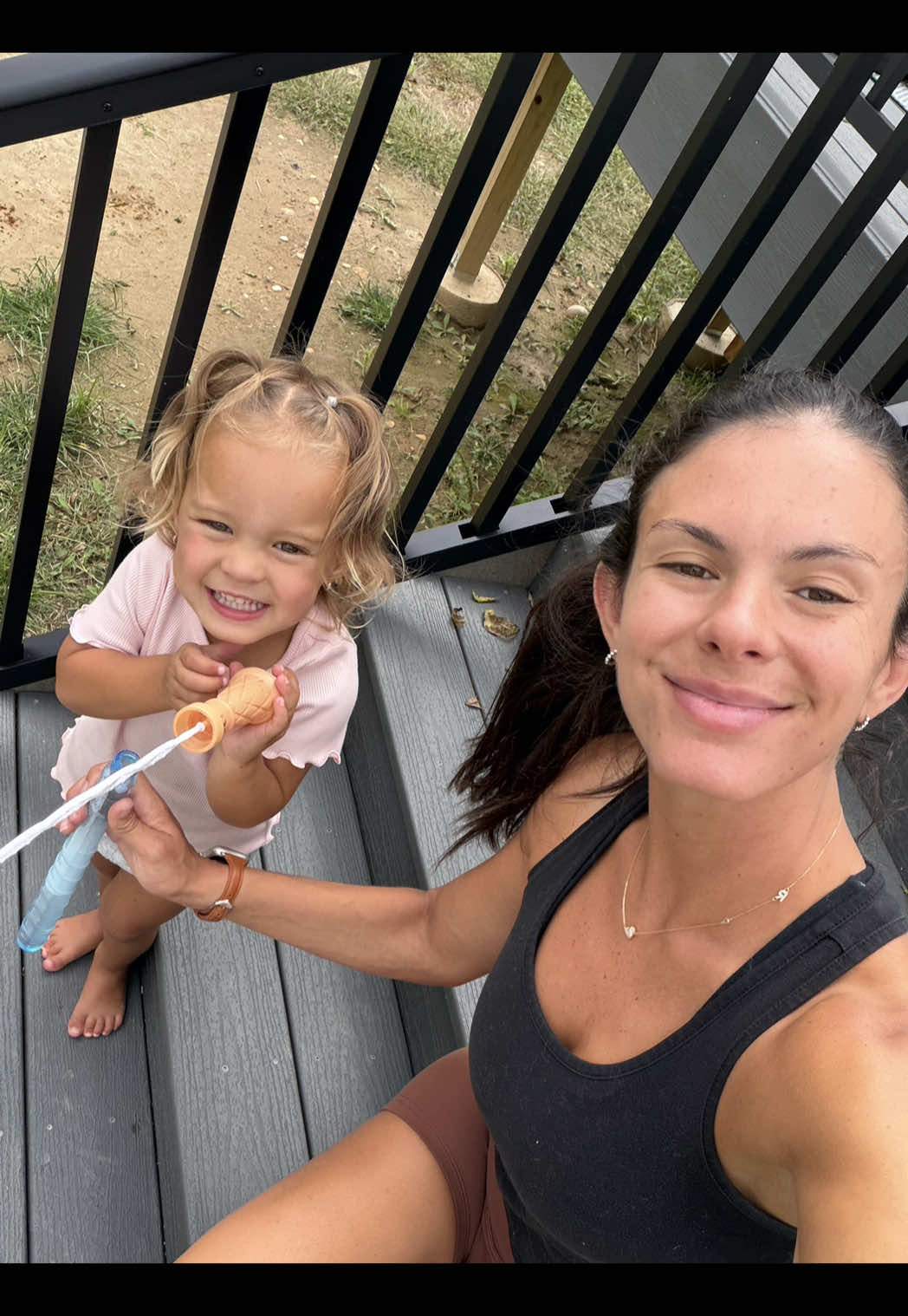 @LIV — solo mom