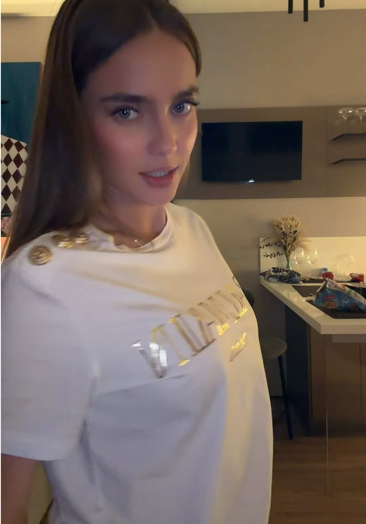 @miss.izraya