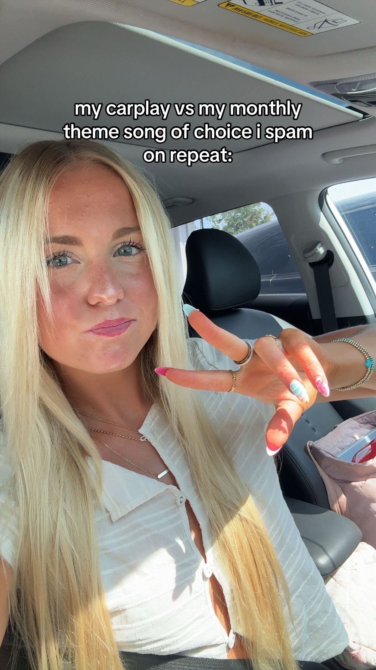 @lilly&ensp;burke