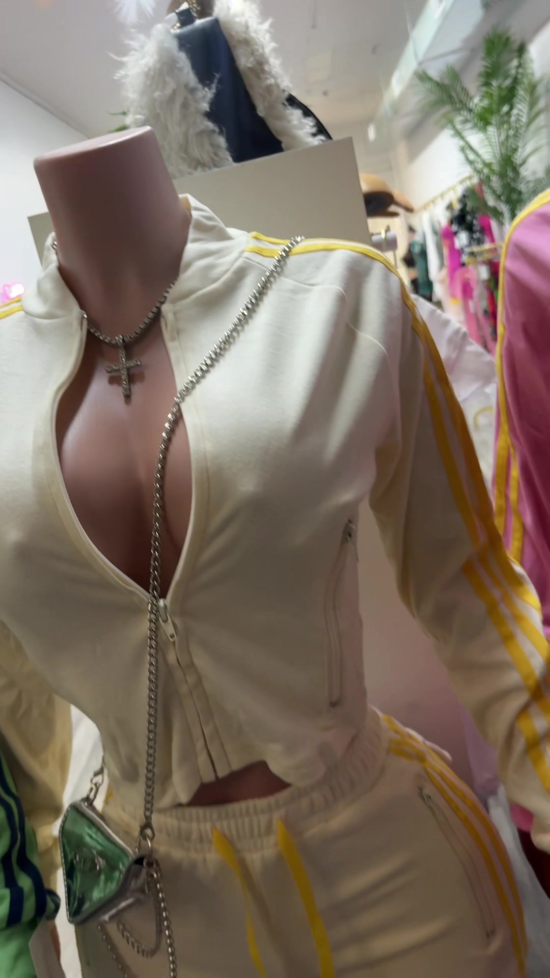 @Debonair Boutique