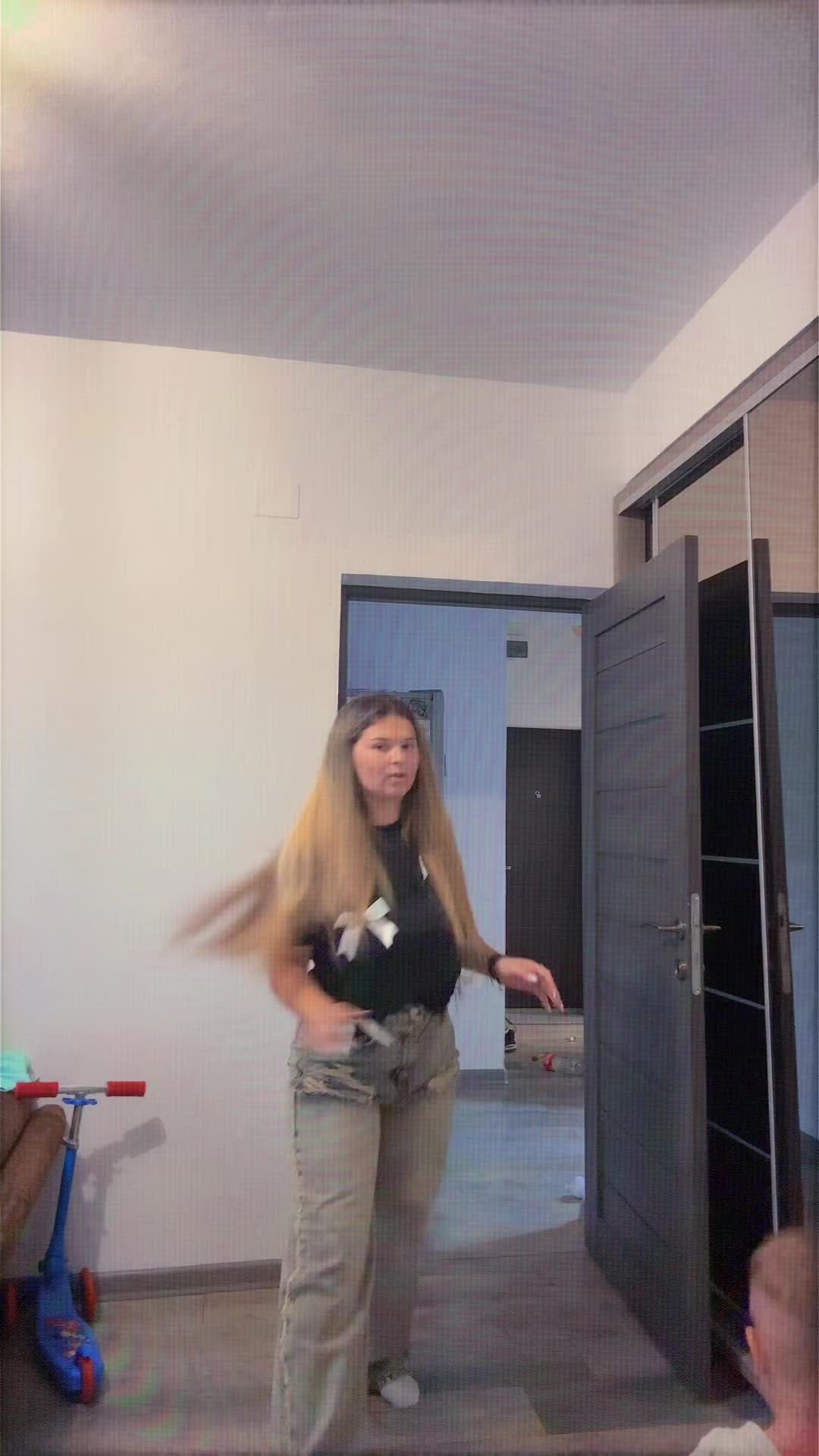 @Andreea Elena-Nicolescu